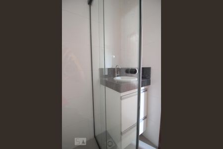 Apartamento para alugar com 38m², 2 quartos e sem vagaBanheiro