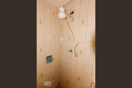 Casa à venda com 190m², 3 quartos e 3 vagasBanheiro Chuveiro