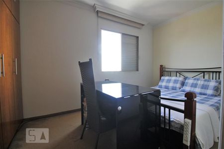 Apartamento à venda com 89m², 2 quartos e 2 vagasQuarto 2