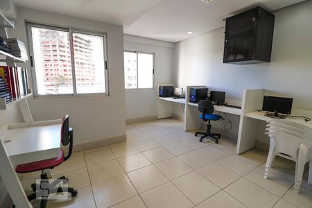 Apartamento para alugar com 37m², 1 quarto e 1 vagaLan house