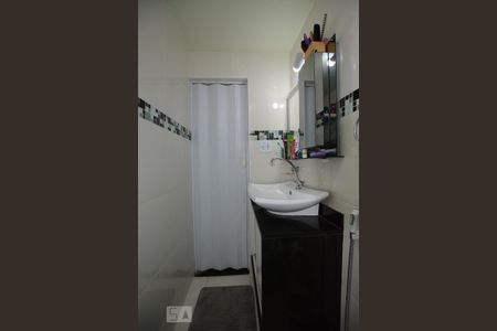 Apartamento para alugar com 55m², 2 quartos e 1 vagaBanheiro Social