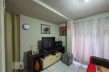 Casa à venda com 250m², 5 quartos e 1 vagaSala da casa inferior