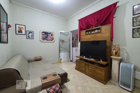 Sala de casa à venda com 5 quartos, 250m² em Cambuci, São Paulo