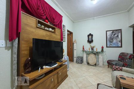Sala de casa à venda com 5 quartos, 250m² em Cambuci, São Paulo