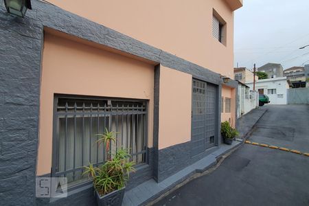 Casa à venda com 250m², 5 quartos e 1 vagaFachada