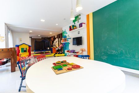 Apartamento à venda com 99m², 2 quartos e 2 vagas Apartamento à venda com 99m², 2 quartos e 2 vagasBrinquedoteca