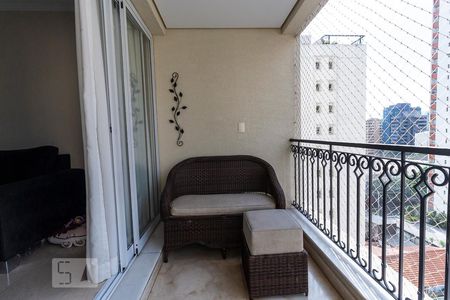 Sacada de apartamento à venda com 2 quartos, 99m² em Jardim das Acacias, São Paulo