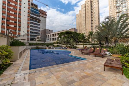 Apartamento à venda com 99m², 2 quartos e 2 vagas Apartamento à venda com 99m², 2 quartos e 2 vagasÁrea comum - Piscina