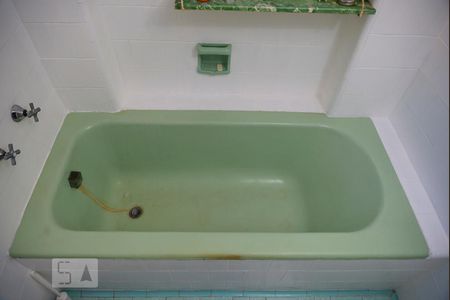 Apartamento à venda com 110m², 3 quartos e 1 vaga Apartamento à venda com 110m², 3 quartos e 1 vagaBanheiro