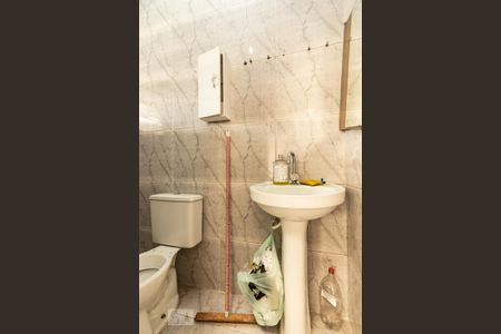 Casa à venda com 400m², 8 quartos e 1 vagaBanheiro casa 5