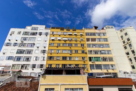 Casa à venda com 180m², 5 quartos e 2 vagas Casa à venda com 180m², 5 quartos e 2 vagasVista Terraço