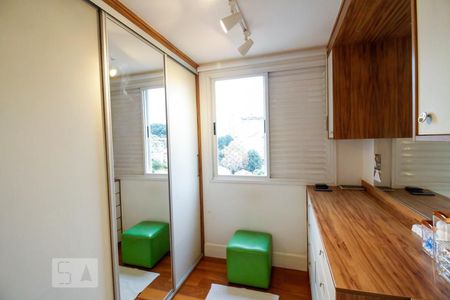 Apartamento à venda com 79m², 2 quartos e 2 vagasCloset da suíte