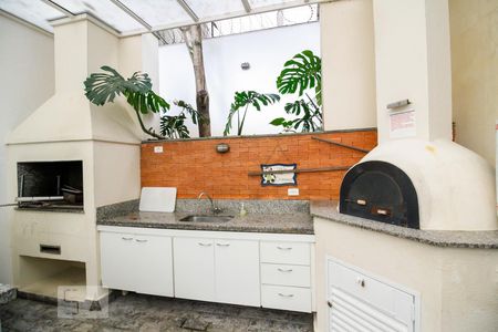 Apartamento à venda com 79m², 2 quartos e 2 vagasChurrasqueira