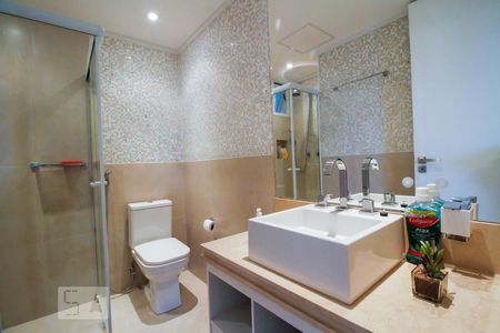 Apartamento à venda com 79m², 2 quartos e 2 vagasBanheiro Social