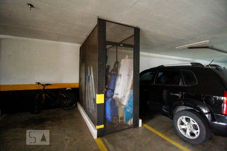 Apartamento à venda com 79m², 2 quartos e 2 vagasDepósito