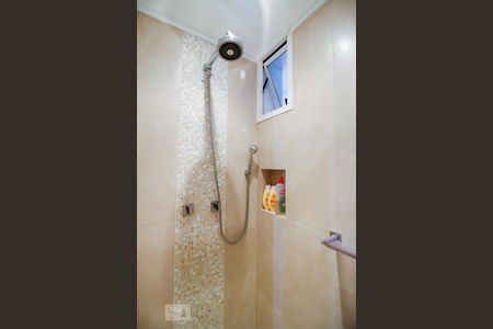 Apartamento à venda com 79m², 2 quartos e 2 vagasChuveiro