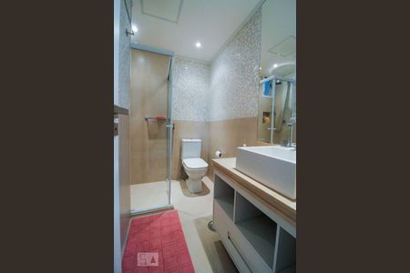 Apartamento à venda com 79m², 2 quartos e 2 vagasBanheiro Social