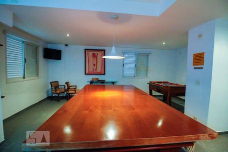 Apartamento à venda com 79m², 2 quartos e 2 vagasSalão de jogos