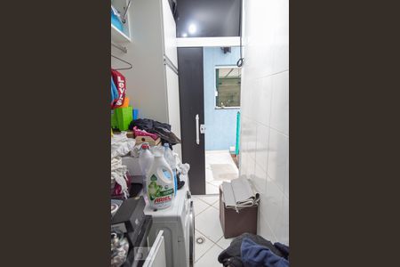 Casa à venda com 13984m², 3 quartos e 2 vagas Casa à venda com 13984m², 3 quartos e 2 vagasÁrea de Serviço