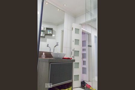 Casa à venda com 13984m², 3 quartos e 2 vagas Casa à venda com 13984m², 3 quartos e 2 vagasBanheiro Social