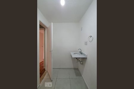 Apartamento para alugar com 90m², 2 quartos e sem vagaBanheiro