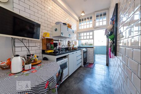 Apartamento à venda com 260m², 3 quartos e 2 vagas Apartamento à venda com 260m², 3 quartos e 2 vagasCozinha