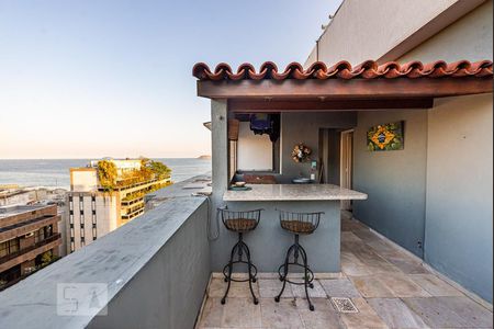 Apartamento à venda com 260m², 3 quartos e 2 vagas Apartamento à venda com 260m², 3 quartos e 2 vagasVaranda da Sala 2