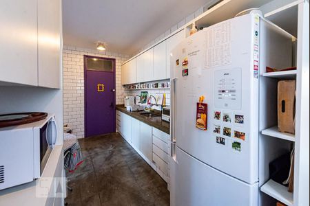 Apartamento à venda com 260m², 3 quartos e 2 vagas Apartamento à venda com 260m², 3 quartos e 2 vagasCozinha