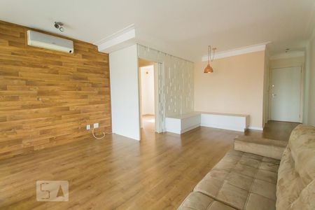 Sala de apartamento para alugar com 3 quartos, 83m² em Vila Gumercindo, São Paulo