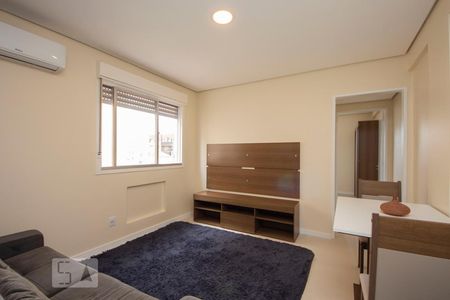 Sala  de apartamento para alugar com 1 quarto, 35m² em Bom Fim, Porto Alegre