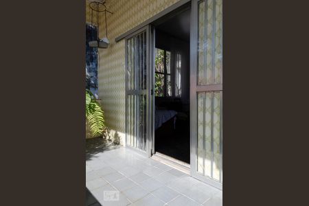 Casa à venda com 240m², 3 quartos e 5 vagasVaranda do quarto 3