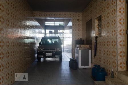 Casa à venda com 240m², 3 quartos e 5 vagasQuintal/Garagem