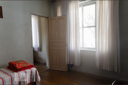 Casa à venda com 240m², 3 quartos e 5 vagasQuarto 2