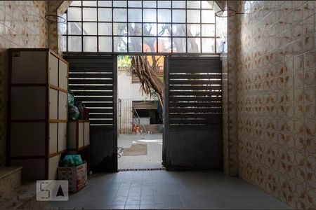 Casa à venda com 240m², 3 quartos e 5 vagasQuintal/Garagem