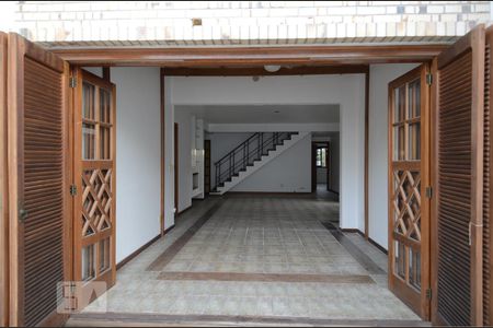 Sala de casa à venda com 4 quartos, 300m² em Jardim Botânico, Porto Alegre