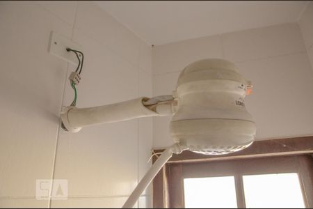 Banheiro da Suíte 1 de casa à venda com 3 quartos, 128m² em Parque Maria Domitila, São Paulo