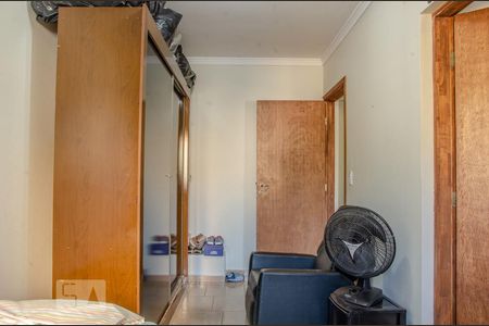 Suíte 3 de casa à venda com 3 quartos, 128m² em Parque Maria Domitila, São Paulo