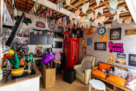 Casa à venda com 66m², 2 quartos e 2 vagas Casa à venda com 66m², 2 quartos e 2 vagasEspaço Gourmet