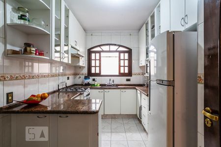 Apartamento à venda com 100m², 3 quartos e 2 vagasCozinha