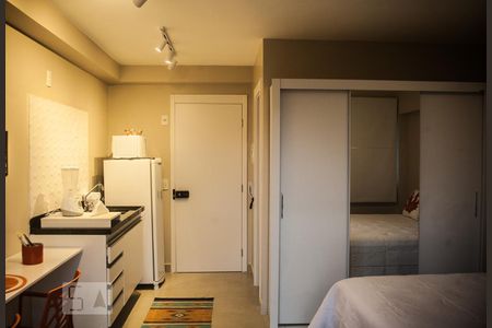 Studio para alugar com 27m², 1 quarto e sem vaga Studio para alugar com 27m², 1 quarto e sem vagaSala/Quarto