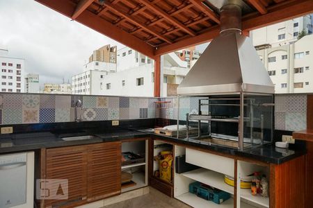 Apartamento para alugar com 240m², 4 quartos e 2 vagasÁrea Externa