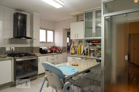 Apartamento para alugar com 240m², 4 quartos e 2 vagasCozinha