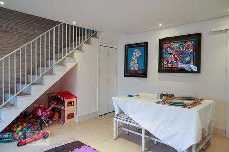 Sala 1 de apartamento para alugar com 4 quartos, 240m² em Perdizes, São Paulo