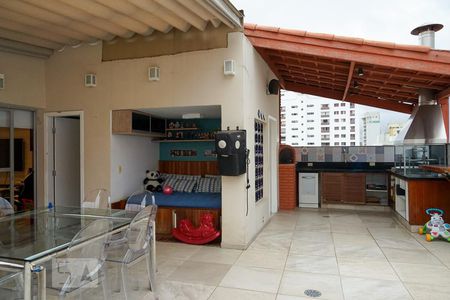 Apartamento para alugar com 240m², 4 quartos e 2 vagasÁrea Externa