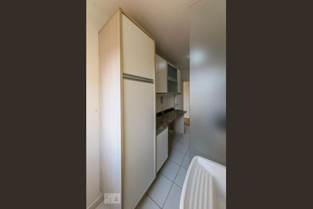Apartamento para alugar com 57m², 2 quartos e 1 vagaÁrea de Serviço
