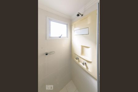 Banheiro Social de apartamento para alugar com 2 quartos, 57m² em Vila Nova, Campinas