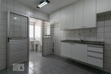 Apartamento à venda com 110m², 3 quartos e 2 vagasCozinha