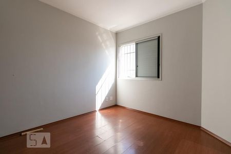 Apartamento à venda com 110m², 3 quartos e 2 vagasQuarto 2