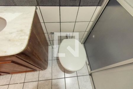 Apartamento à venda com 68m², 3 quartos e 1 vaga Apartamento à venda com 68m², 3 quartos e 1 vagaBanheiro Social