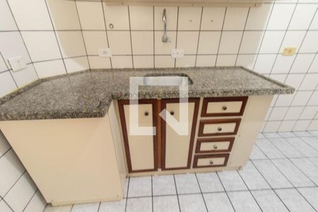 Apartamento à venda com 68m², 3 quartos e 1 vaga Apartamento à venda com 68m², 3 quartos e 1 vagaCozinha e Área de Serviço